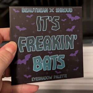 Shroud cosmetics it's freaking bats palette